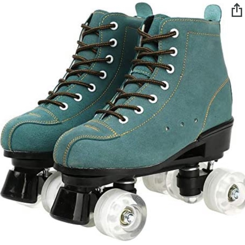 Roller skates BRAND NEW IN BOX